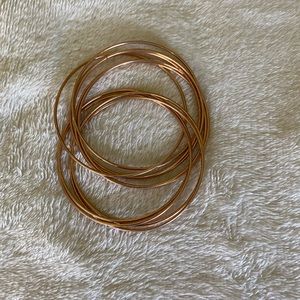 10/$10 Bangle Bracelet